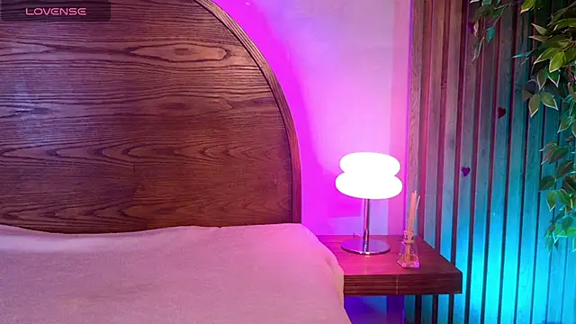 jessy fortune online show from June 2026 04:00:01 PM