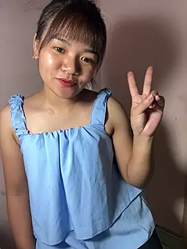Snapshot of Ari_baby9 chatting on July 2026 02:45:02 PM Ari baby9 online show from July 2026 02:45:02 PM