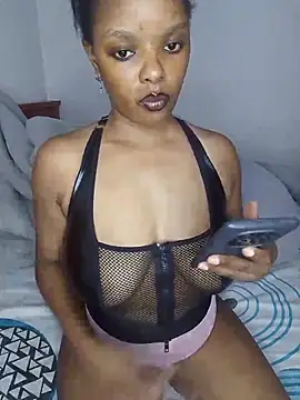 creamiequeen online show from June 2026 08:32:02 PM