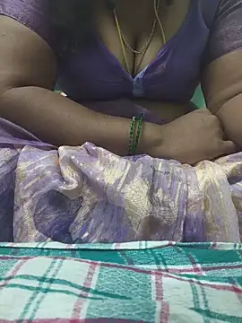 Snapshot of Tamil-kaviya98 chatting on June 2026 05:37:01 PM Tamil-kaviya98 online show from June 2026 05:37:01 PM