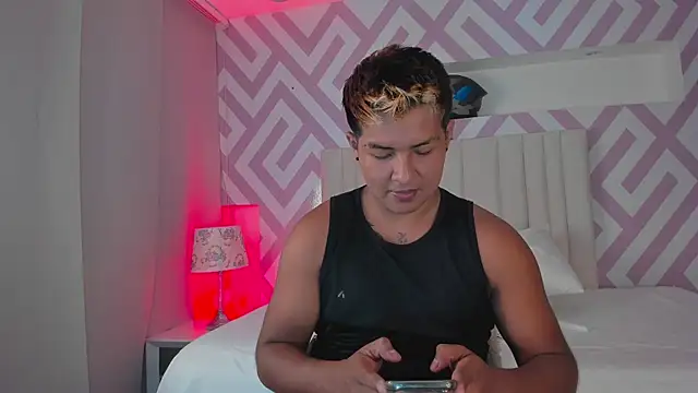 Snapshot of Joel_carterr chatting on July 2026 03:08:02 AM Joel carterr online show from July 2026 03:08:02 AM