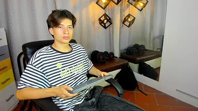 Marcoviolet online show from July 2026 07:40:02 PM