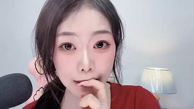 Snapshot of smalldaiwang chatting on June 2026 03:07:01 AM smalldaiwang online show from June 2026 03:07:01 AM