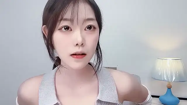 Snapshot of smalldaiwang chatting on July 2026 02:50:01 AM smalldaiwang online show from July 2026 02:50:01 AM