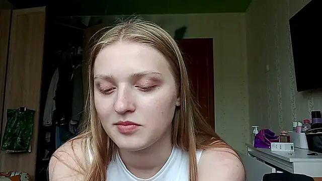 Snapshot of NorineGressett chatting on June 2026 02:21:02 PM NorineGressett online show from June 2026 02:21:02 PM