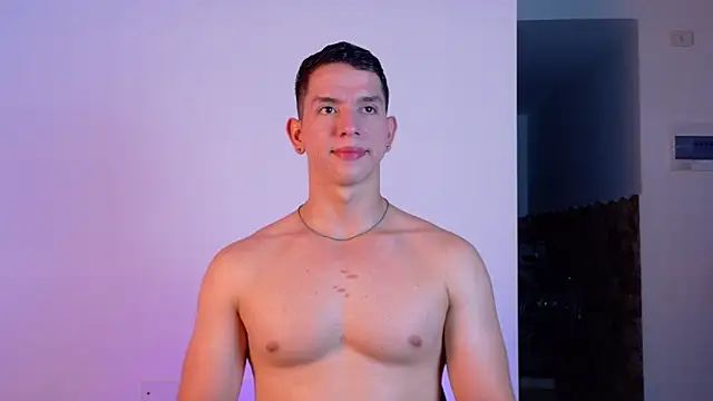 zanedawson  online show from June 2026 07:05:01 PM