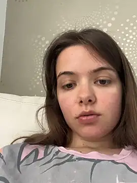 AGirlFromNarnia online show from July 2026 08:38:01 AM