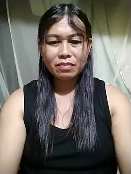 Snapshot of -Hatybi- chatting on June 2026 01:39:02 PM -Hatybi- online show from June 2026 01:39:02 PM