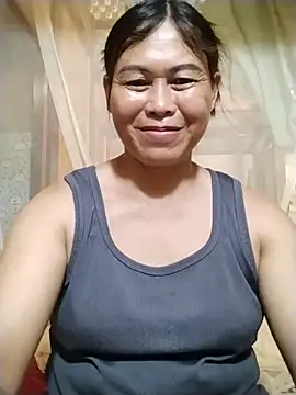 Snapshot of -Hatybi- chatting on July 2026 06:52:02 AM -Hatybi- online show from July 2026 06:52:02 AM