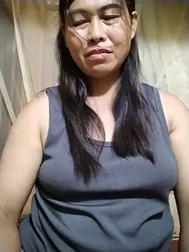 Snapshot of -Hatybi- chatting on July 2026 06:05:01 AM -Hatybi- online show from July 2026 06:05:01 AM