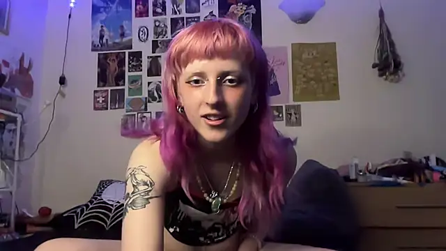 Snapshot of batzy666 chatting on June 2026 10:30:02 AM batzy666 online show from June 2026 10:30:02 AM