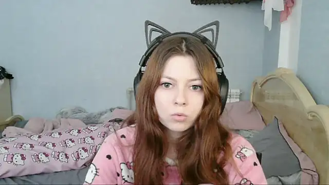 AlessiaViolet online show from June 2026 12:22:01 PM