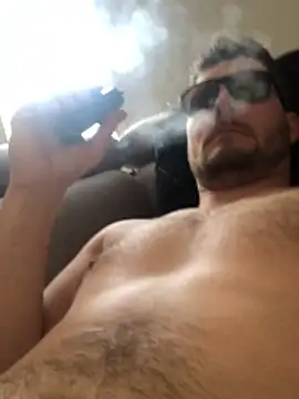 maleblond online show from May 2026 04:37:02 PM