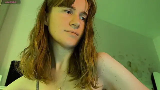 agniia257 online show from July 2026 04:02:01 PM
