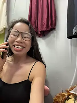 honghong mother online show from June 2026 09:14:01 AM