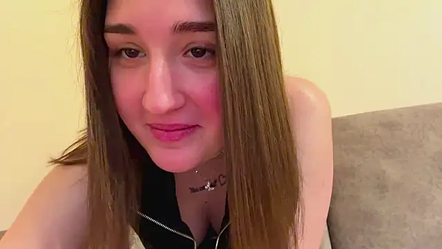 AnnaMaccoil online show from May 2026 03:09:02 PM