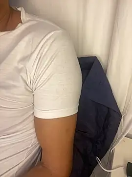 Tatuadomoreno23cm online show from July 2026 10:42:02 AM