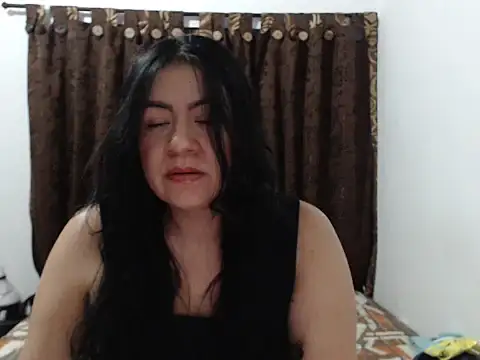 Snapshot of Luna-dark chatting on July 2026 12:20:01 AM Luna-dark online show from July 2026 12:20:01 AM