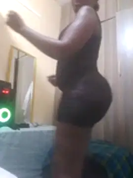 Creamymom4 online show from July 2026 07:09:01 PM