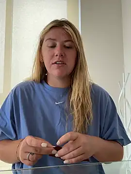 allyanalangell online show from July 2026 05:39:01 PM