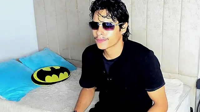 Snapshot of tommyhot7 chatting on July 2026 11:29:02 PM tommyhot7 online show from July 2026 11:29:02 PM
