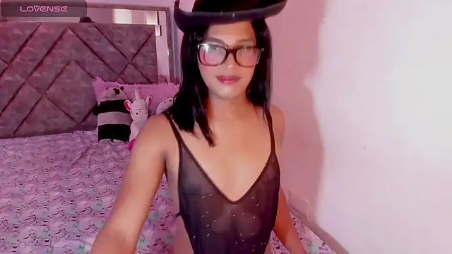 isabellaho1318 online show from June 2026 06:27:01 AM