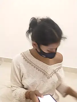 cute dipti online show from June 2026 02:41:02 PM
