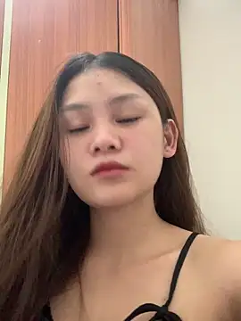 Snapshot of Weevi10 chatting on June 2026 09:45:02 AM Weevi10 online show from June 2026 09:45:02 AM