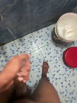 Snapshot of xaryanzz chatting on June 2026 01:19:02 AM xaryanzz online show from June 2026 01:19:02 AM