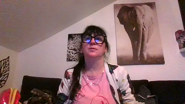 Snapshot of sexujuly88 chatting on May 2026 09:53:01 PM sexujuly88 online show from May 2026 09:53:01 PM