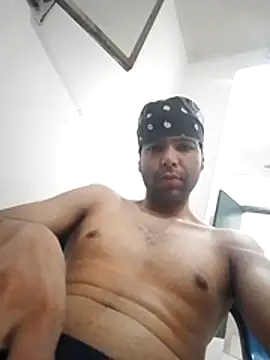 Cristianwiwif online show from July 2026 04:33:01 PM