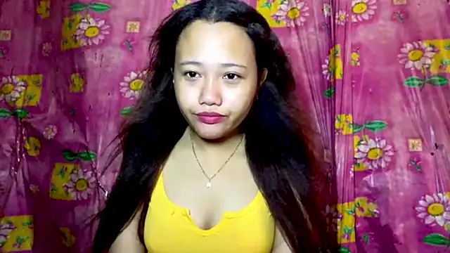 Snapshot of Abegail2221 chatting on June 2026 01:27:01 AM Abegail2221 online show from June 2026 01:27:01 AM