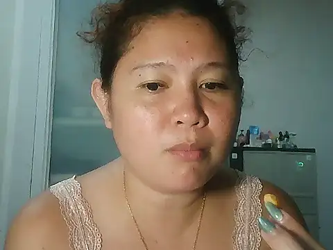 Snapshot of bitchychubby chatting on July 2026 01:40:01 PM bitchychubby online show from July 2026 01:40:01 PM