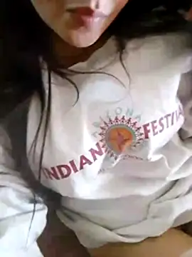 zaracamila98 online show from June 2026 06:54:02 PM