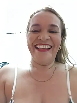 Snapshot of Sara_hilton02 chatting on June 2026 01:13:01 PM Sara hilton02 online show from June 2026 01:13:01 PM