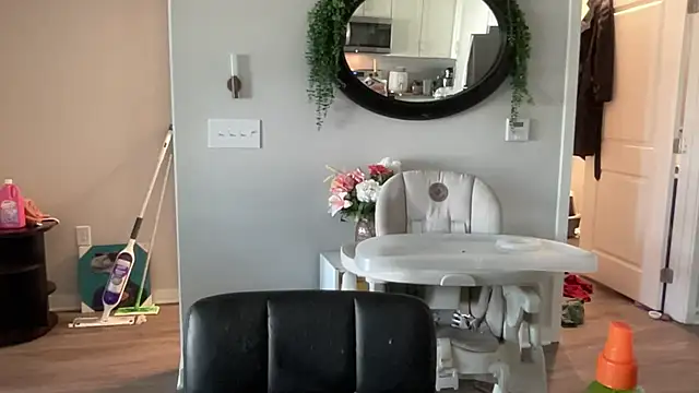 maddiliz online show from November 2025 06:01:02 PM