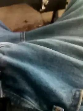 Snapshot of Singlemaleforcouples chatting on December 2024 09:14:02 AM Singlemaleforcouples online show from December 2024 09:14:02 AM