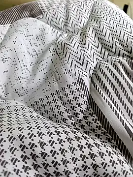 Snapshot of Singlemaleforcouples chatting on February 2026 03:02:02 PM Singlemaleforcouples online show from February 2026 03:02:02 PM