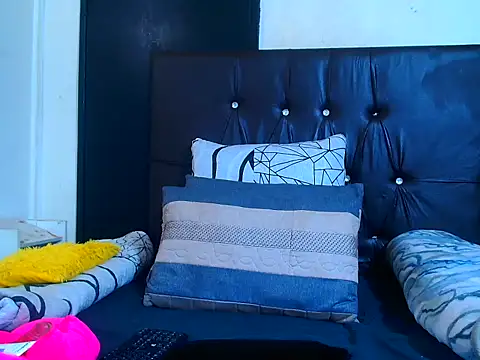 sexybitchh22 online show from June 2026 09:05:02 PM