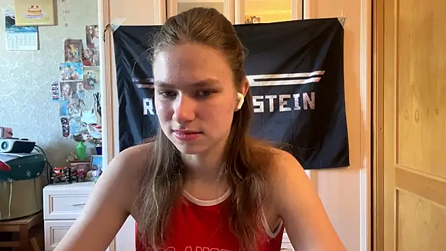 Snapshot of Codi_Rostersy chatting on June 2026 01:56:02 PM Codi Rostersy online show from June 2026 01:56:02 PM