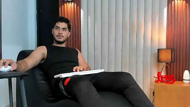 luciano vitale online show from July 2026 06:36:01 PM