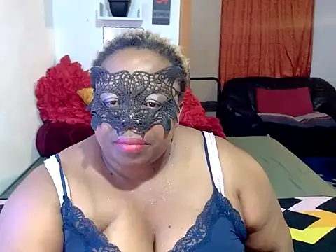 Snapshot of ROSESNICKER00 chatting on July 2026 08:13:01 PM ROSESNICKER00 online show from July 2026 08:13:01 PM