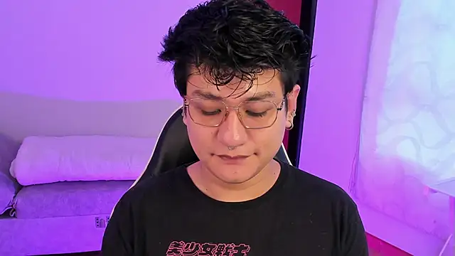 Nyxen Amaru online show from June 2026 11:38:01 AM