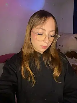 Caamii  online show from July 2026 03:35:02 AM