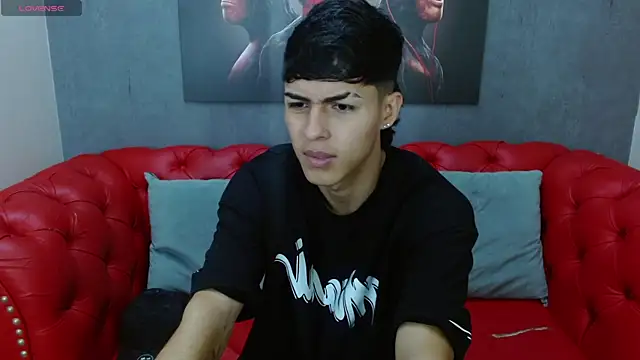 Axel Mendozaa online show from June 2026 04:29:01 PM