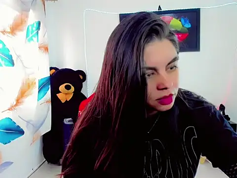 maddison ivannova online show from June 2026 09:20:01 PM