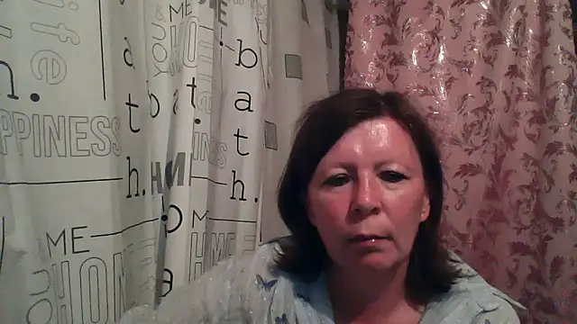 Schastlivaya43 online show from July 2026 06:25:02 PM