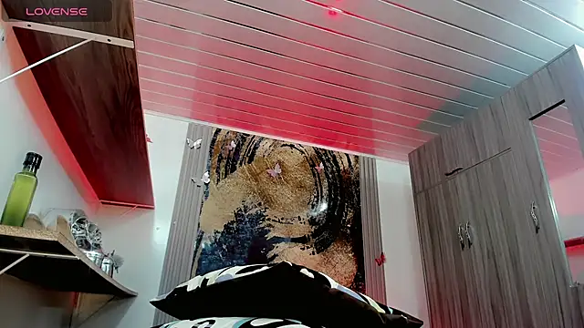 lisa armas online show from July 2026 03:54:01 AM