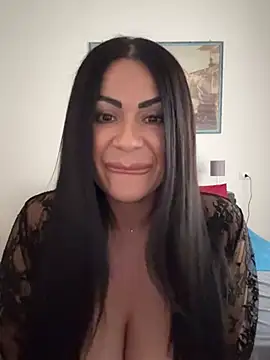 Snapshot of BellaDolce_ chatting on June 2026 12:04:01 PM BellaDolce online show from June 2026 12:04:01 PM