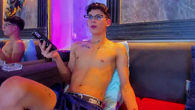 Brianhot0F online show from June 2026 12:09:02 PM